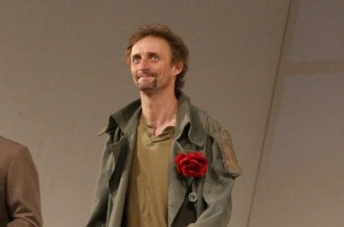 Les premiéra
