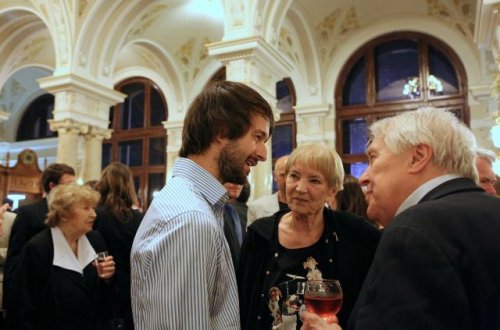 Les premiéra