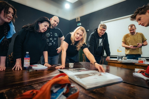 Petrolejové lampy - první čtená zkouška