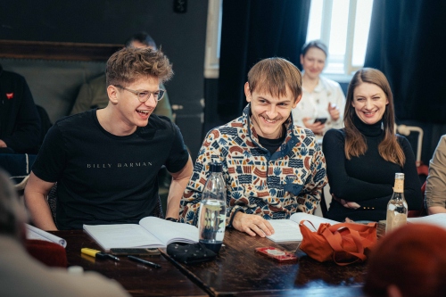 Petrolejové lampy - první čtená zkouška