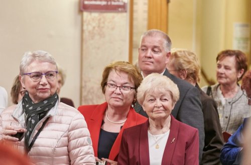 Setkání členů klubu po premiéře Ahoj, krásko (Linda)