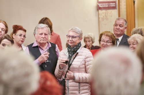 Setkání členů klubu po premiéře Ahoj, krásko (Linda)